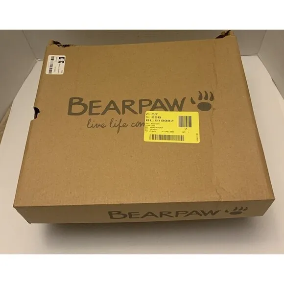 BearPaw Krista Black Suede Low Heel Siize 9Sheepskin/Wool Water Resistant Bootie