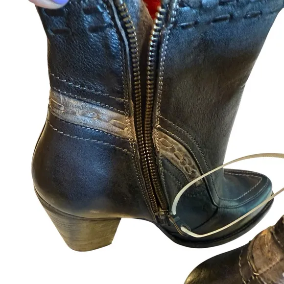 Bed Stu Yuno Genuine Leather Ankle Heeled Boots in Black Icicle Rustic NEW S 10