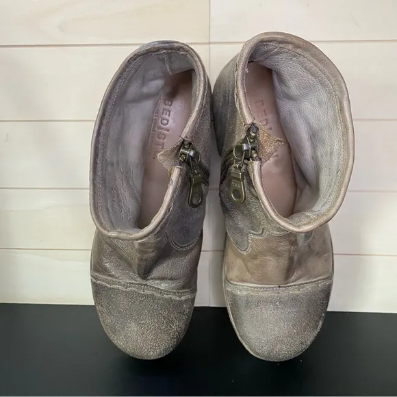 BedStu Cobbler Boots Taupe Leather Women's Size 9 Shoes Zip Ankle Booties