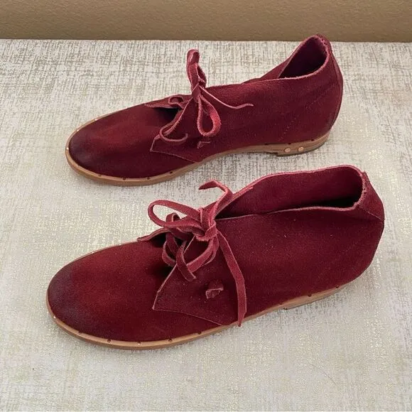 Beek Two Birds Bunting Chukka Booties Boots Handmade Burgundy Sz 7.5 EUC!