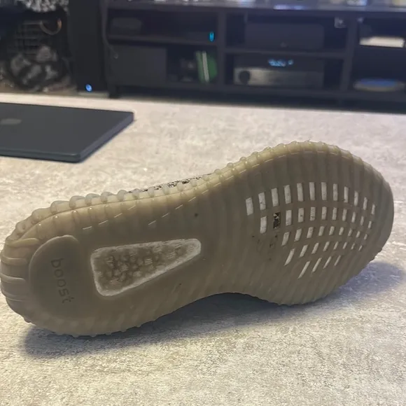 Beluga Reflective Yeezy Boost 350 V2 Sneakers
