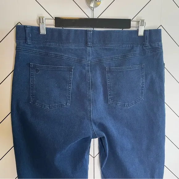 Betabrand | Straight Leg 4 Pocket Yoga Denim Indigo Blue Size XL
