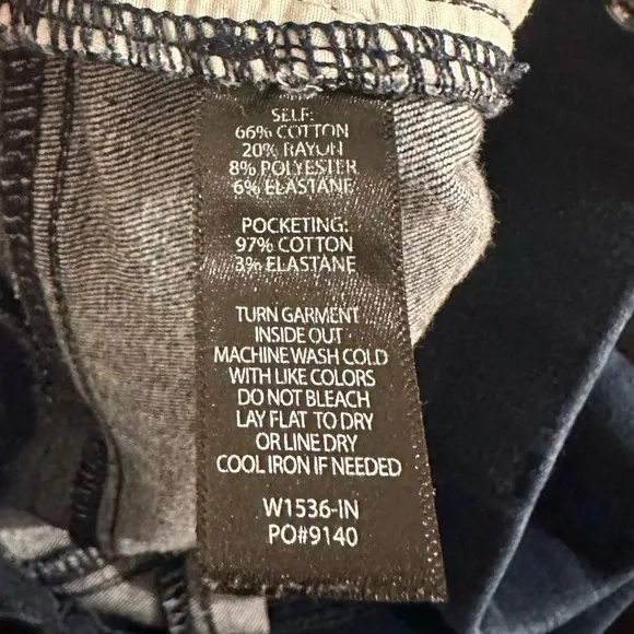 Betabrand Straight-Leg 4-Pocket Yoga Denim Jeans in Dark Indigo