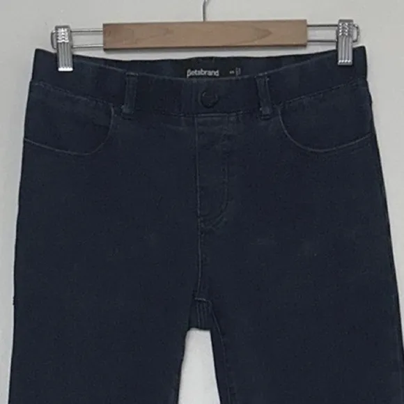 Betabrand Straight-Leg 4-Pocket Yoga Denim Jeans in Dark Indigo