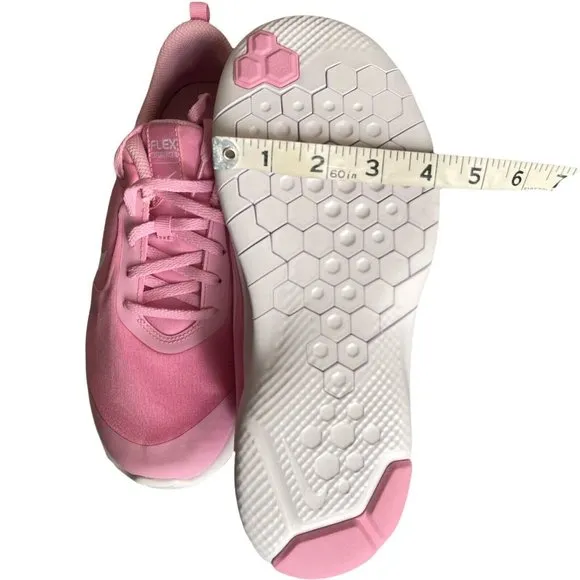 Big Girl’s Sneakers Size 7Y Nike Flex Experience RN 8 Grade School Pink