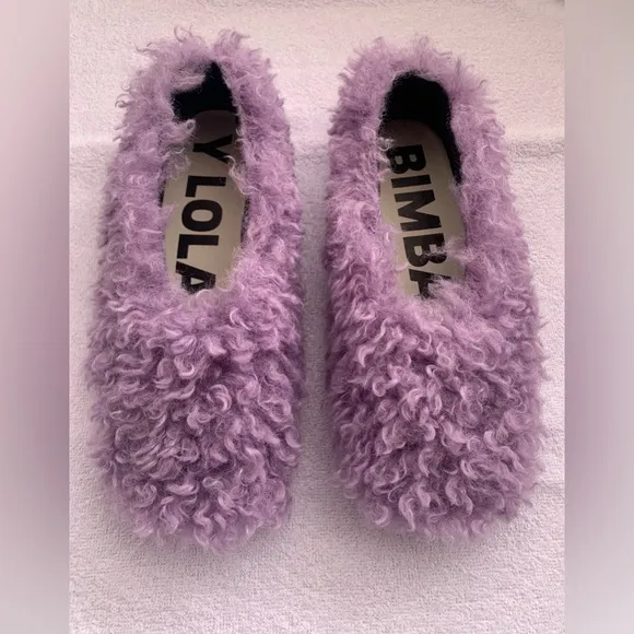 Bimba Y Lola Purple lilac Faux fur flats