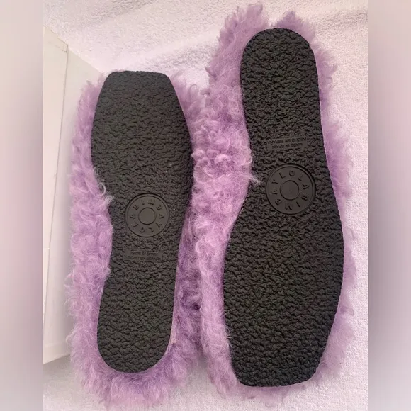 Bimba Y Lola Purple lilac Faux fur flats