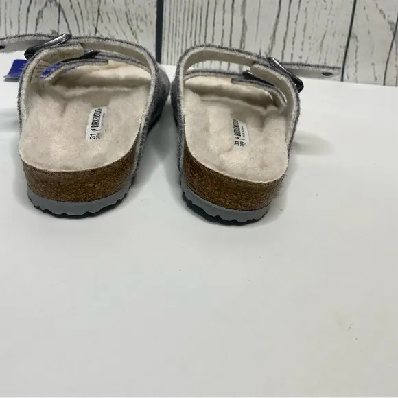 Birkenstock Arizona Happy Lamb Kids slides size 13