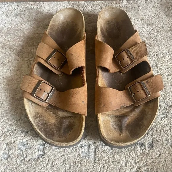 Birkenstock Arizona Sandal Nubuck Leather Double Buckle Open Toe Camel Tan Brown
