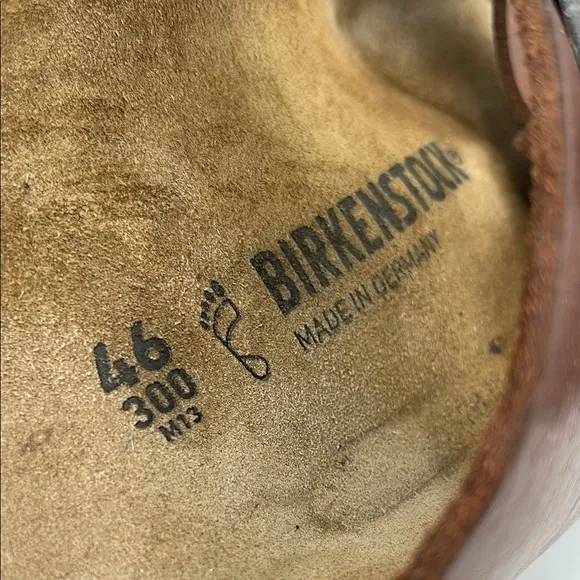 Birkenstock Arizona Sandals, brown