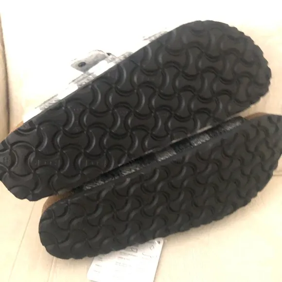 Birkenstock Arizona shearling slides women size 7