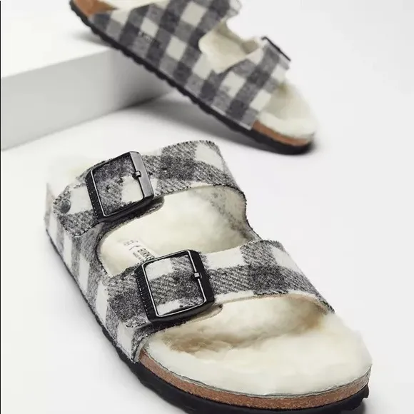 Birkenstock Arizona shearling slides women size 7