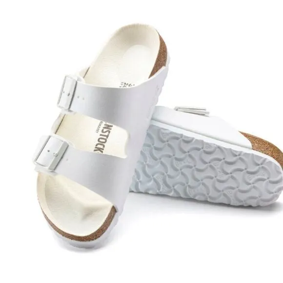 BIRKENSTOCK Arizona White Birko-Flor White Leather Style: 0552681
