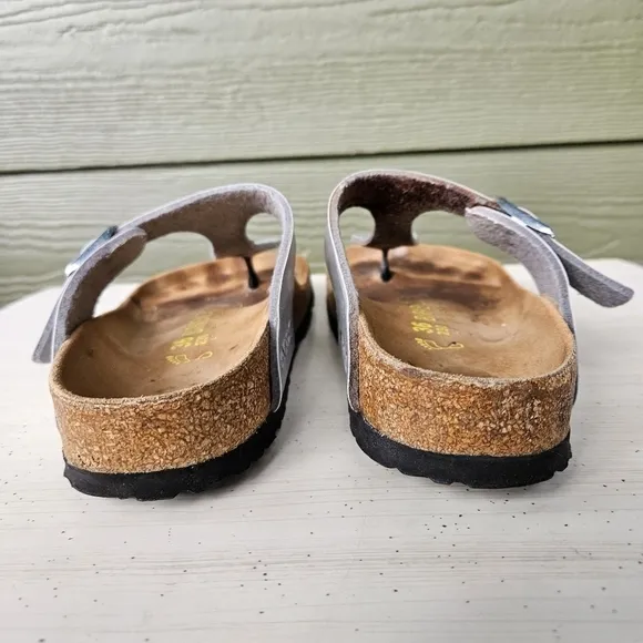 BIRKENSTOCK Gizeh Thongs Sandals Silver Buckle Shoes Slides Women's Size EU 36