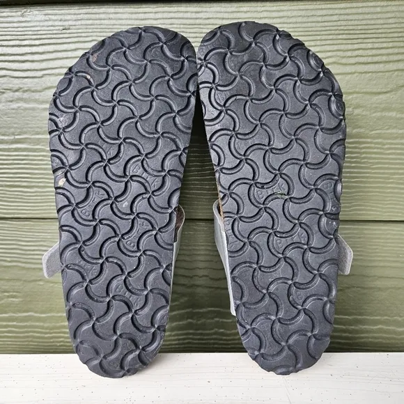BIRKENSTOCK Gizeh Thongs Sandals Silver Buckle Shoes Slides Women's Size EU 36