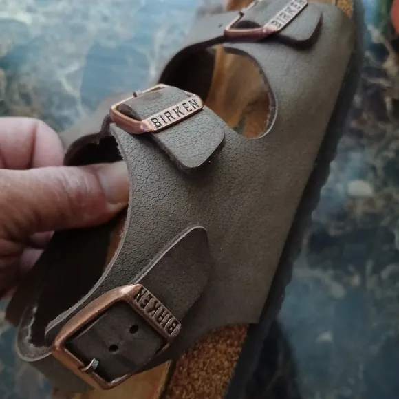 Birkenstock Roma BirkyBuc Sandals Size 33 EU For Girls