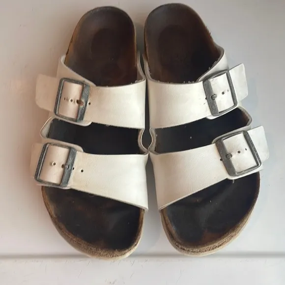 Birkenstock white sandals Arizona double strap size 38 7 1/2 7.5 women slip on