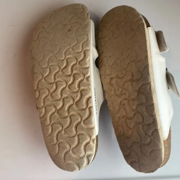 Birkenstock white sandals Arizona double strap size 38 7 1/2 7.5 women slip on