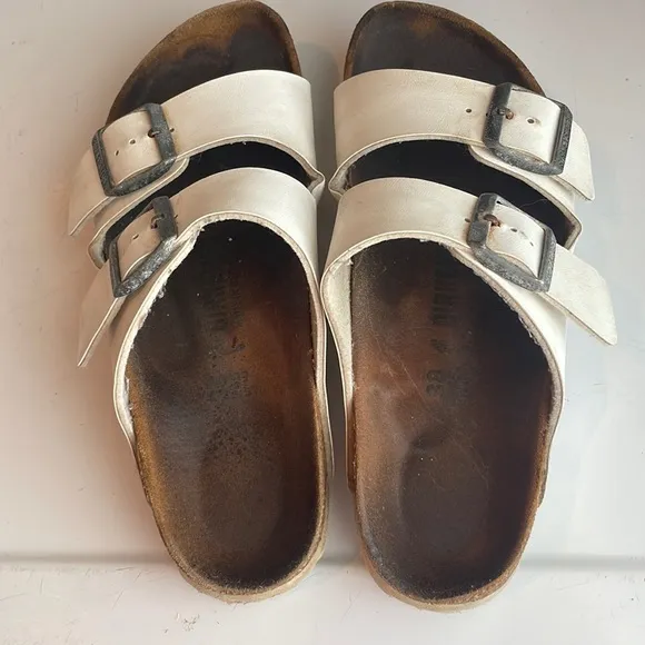 Birkenstock white sandals Arizona double strap size 38 7 1/2 7.5 women slip on