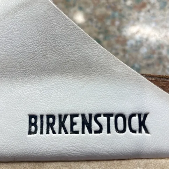 Birkenstock white sandals Arizona double strap size 38 7 1/2 7.5 women slip on