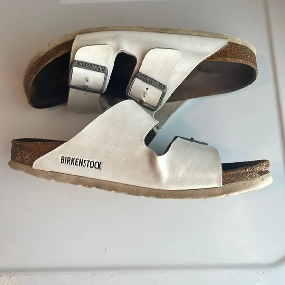 Birkenstock white sandals Arizona double strap size 38 7 1/2 7.5 women slip on