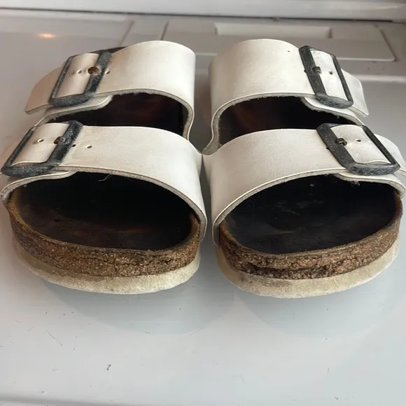Birkenstock white sandals Arizona double strap size 38 7 1/2 7.5 women slip on
