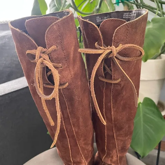 Born Womens 7.5M Felicia Tobacco Suede Boots Back Lace Up Boho