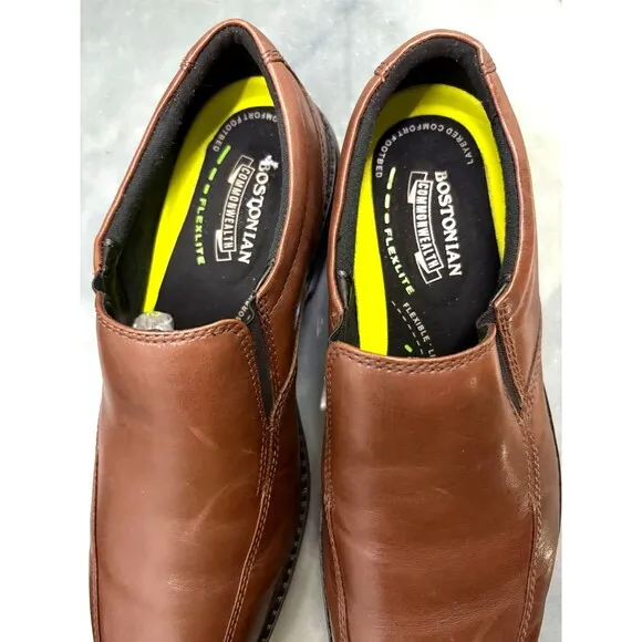 Bostonian Common Wealth Men's Dress Loafers Shoes Size 8 (W) Wide Leather EUC