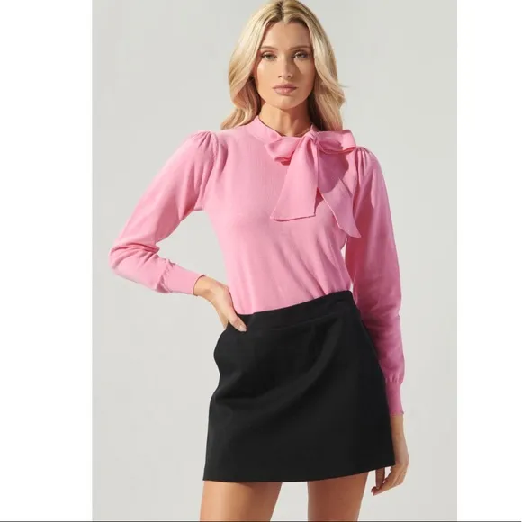 Bow Tie Neckline Sweater, New