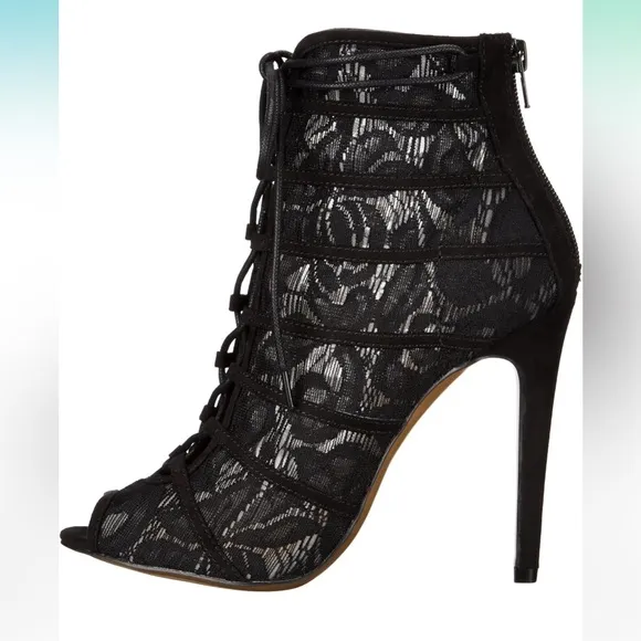🖤Brand New Chinese Laundry Black Lace up floral lace peep toe stiletto booties🖤