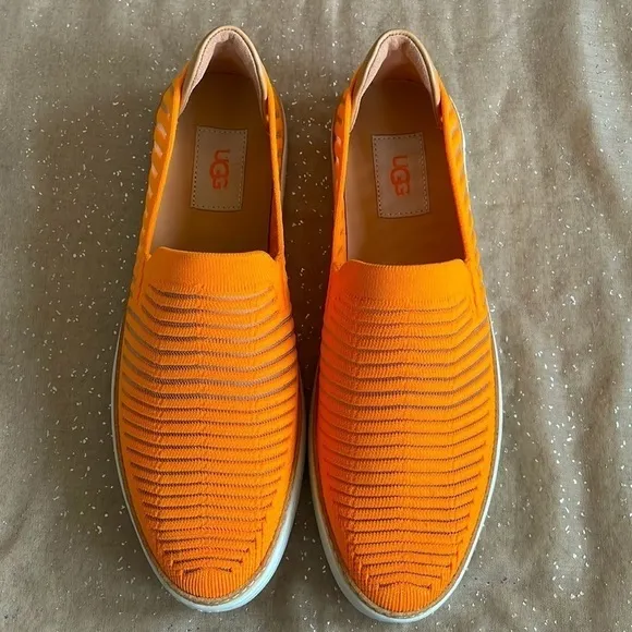 Brand New UGG Sammy Breeze Slip-On Bright Neon Orange Sneakers