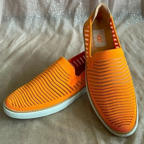 Brand New UGG Sammy Breeze Slip-On Bright Neon Orange Sneakers