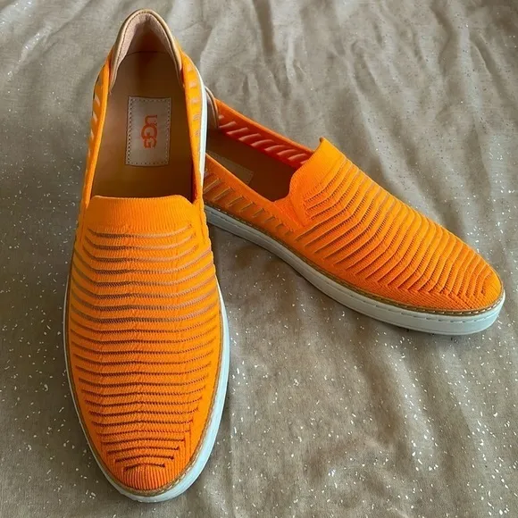 Brand New UGG Sammy Breeze Slip-On Bright Neon Orange Sneakers