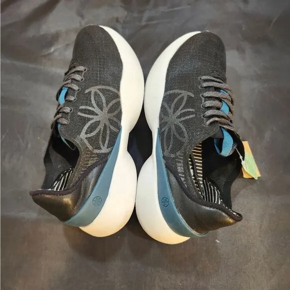 BRAND NEW GAIAM MINDFUL WALKING  WITH BREATHABLE MESH WALKING SNEAKER