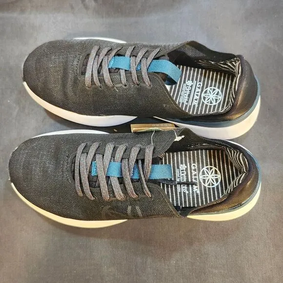 BRAND NEW GAIAM MINDFUL WALKING  WITH BREATHABLE MESH WALKING SNEAKER