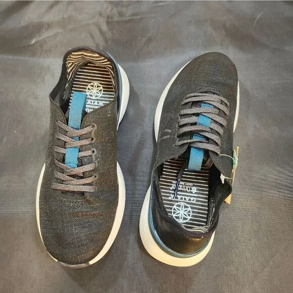 BRAND NEW GAIAM MINDFUL WALKING  WITH BREATHABLE MESH WALKING SNEAKER