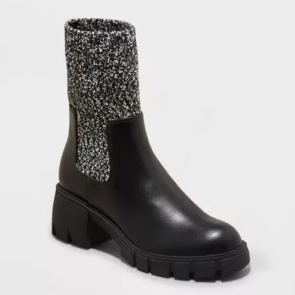 BRAND New gorgeous ladies boots sz 10