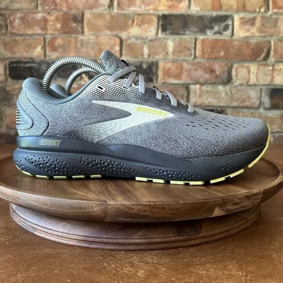 Brooks Ghost 16 Running Athletic Shoes Sneakers Gray Mens Size 8 Wide 2E