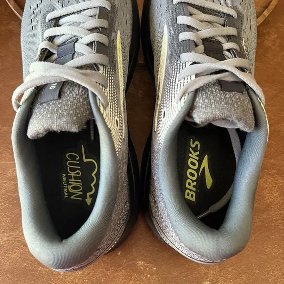 Brooks Ghost 16 Running Athletic Shoes Sneakers Gray Mens Size 8 Wide 2E