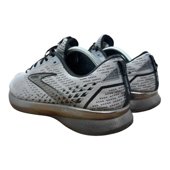 Brooks Levitate 5 Mens 10 D Shoes Gray Running Walking Gym Cushion Lace Up