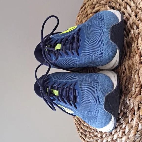 Brooks Mens Ravena‎ 10 Running/Training Sneakers Blue Knit/Yellow Swish Size 12