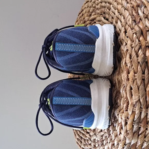 Brooks Mens Ravena‎ 10 Running/Training Sneakers Blue Knit/Yellow Swish Size 12