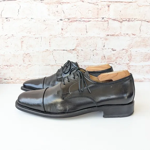 Bruno Magli Black Leather Loafers Slip-Ons
