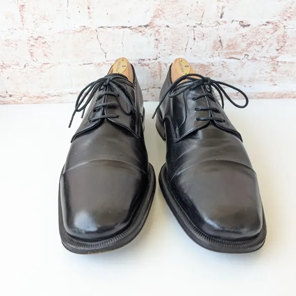 Bruno Magli Black Leather Loafers Slip-Ons