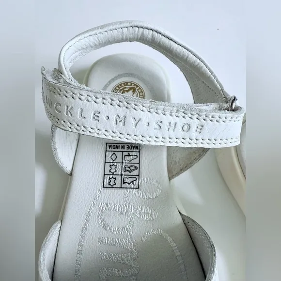 Buckle My Shoe Liris White Floral Embroidered Sandals Silver Leather London New