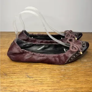 BURBERRY Size 39.5 • Burgundy Point Toe Fur Flats