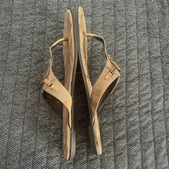 Burberry Tan Sandals with Metal Logo and Textured Footbed