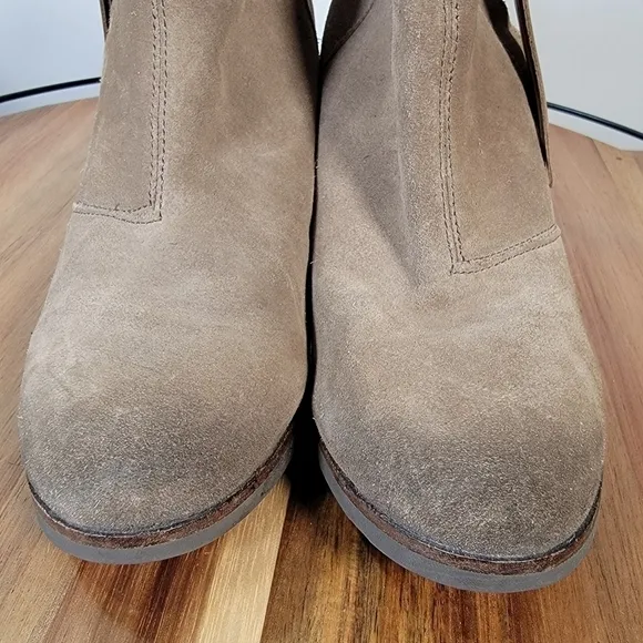 Bussola Riakiavik Distressed Burnished toes Suede Boots Size 35