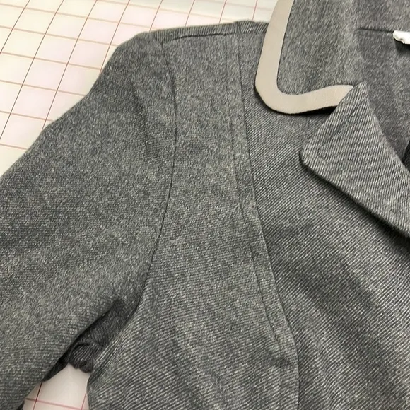 CABI Charcoal Grey Ponte Knit Three Button Crew Blazer Jacket SZ M