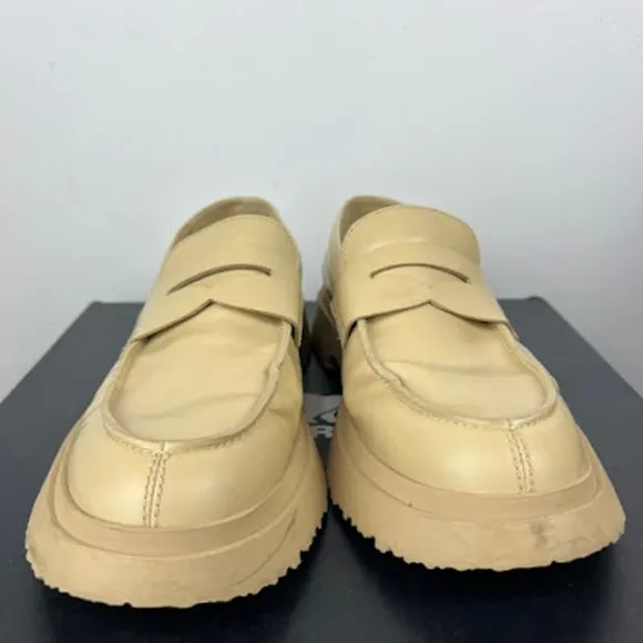 Camper Beige Walden Formal slip on loafers Mens size 41 US: 8 Womens: 9.5